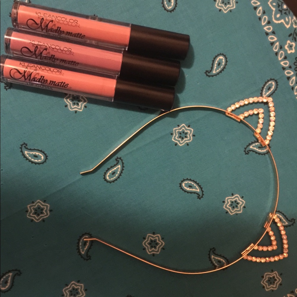 Cat ear headband w/ matte liquid lippies